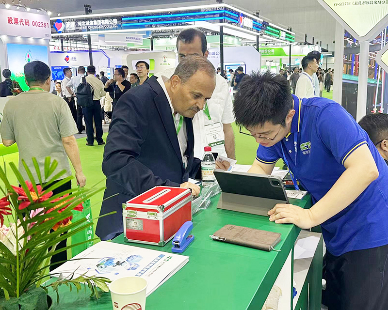 員工風(fēng)貌 員工風(fēng)貌